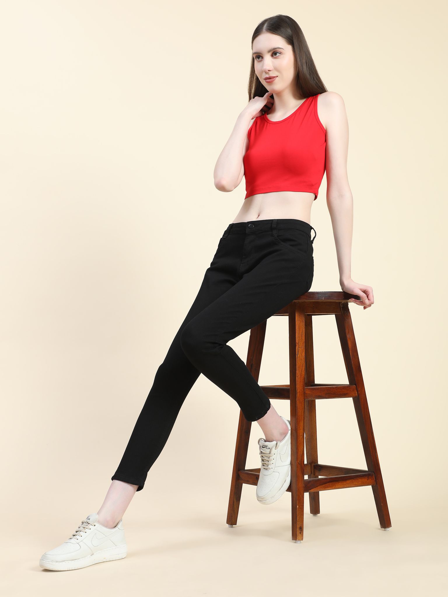 OUTFLITS Ladies Sleeveless Crop Top