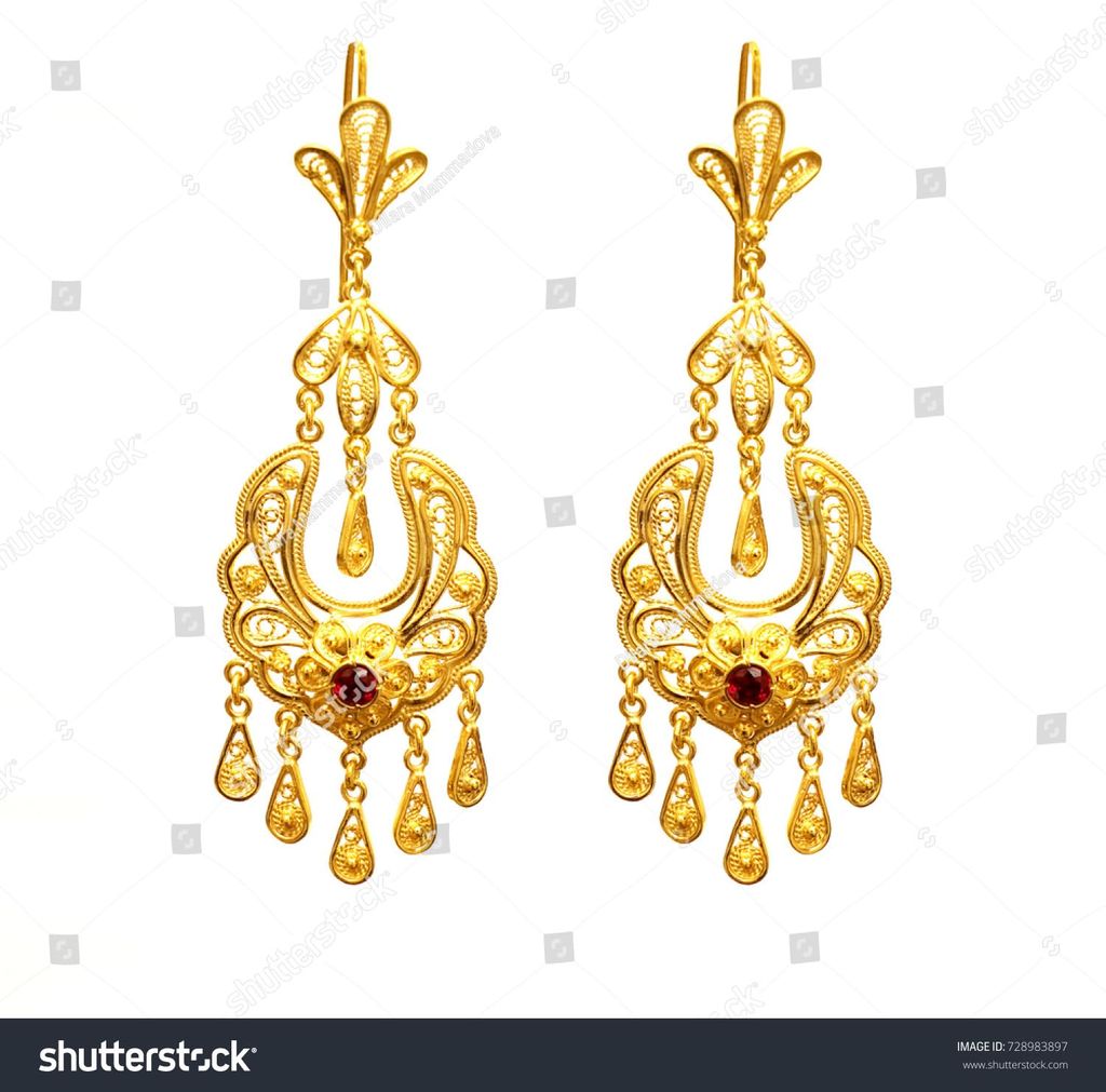 SONCHIRAIYAROLDGOLDEARRINGS-1 - Earrings | Buy online on ZillyBuy