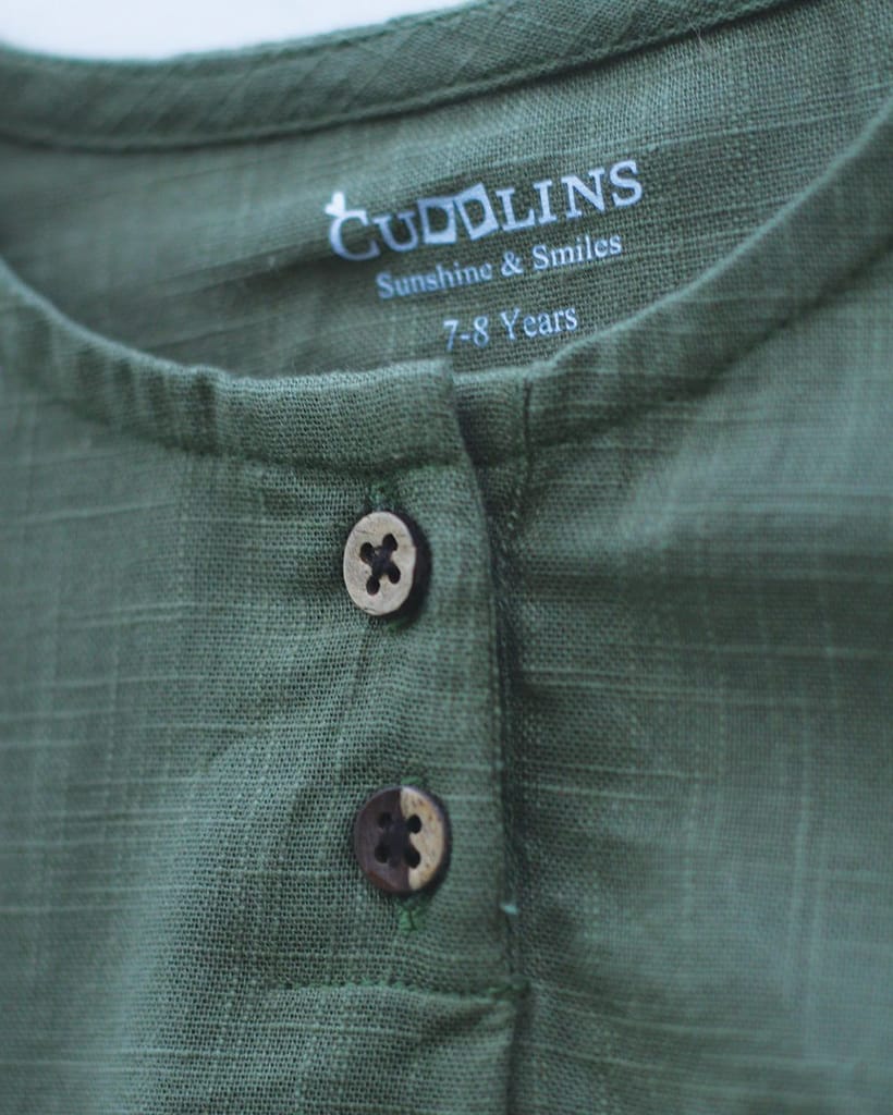 Flutter Sleeves Basil Top + Daisy White Bow Pants