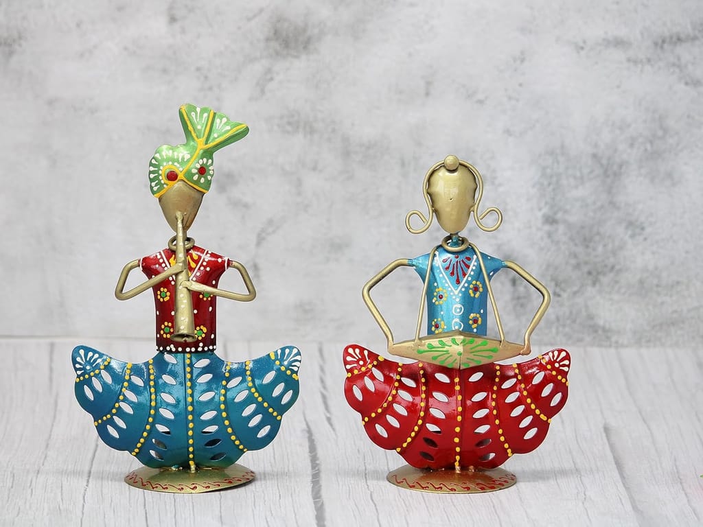 Jyoti handicraft Handpainted Wrought Iron Rajasthani Tribal Musician Couple Tealight Candle Holder Decorative Showpiece Multicolour (Length 13 inch * Height 7.5)