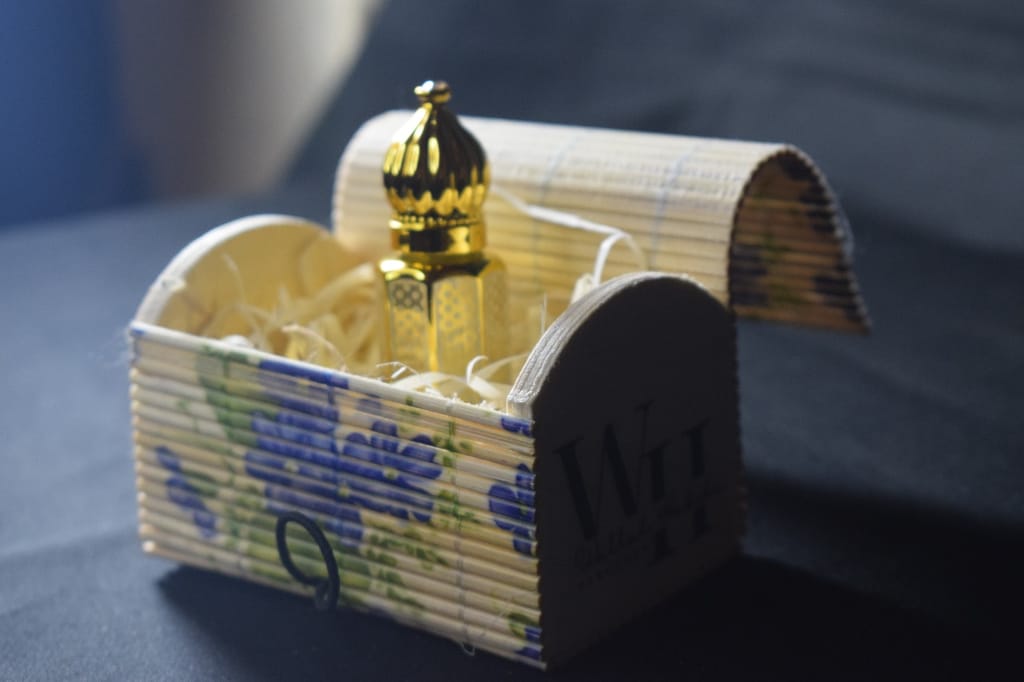 Glory - 8ml Unisex Fragrance Attar Roll-on