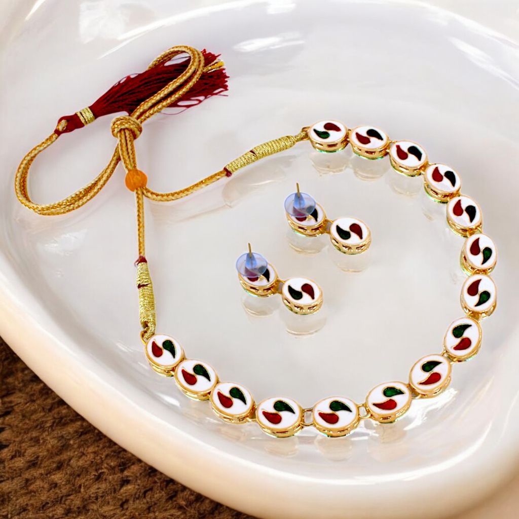 LUCKY JEWELLERY Back Meenakari 18K Gold Plated White color Uncut One Line Oval Kundan Stone Necklace Set with Earrings For Women & Girls (373-J5SK-1904)