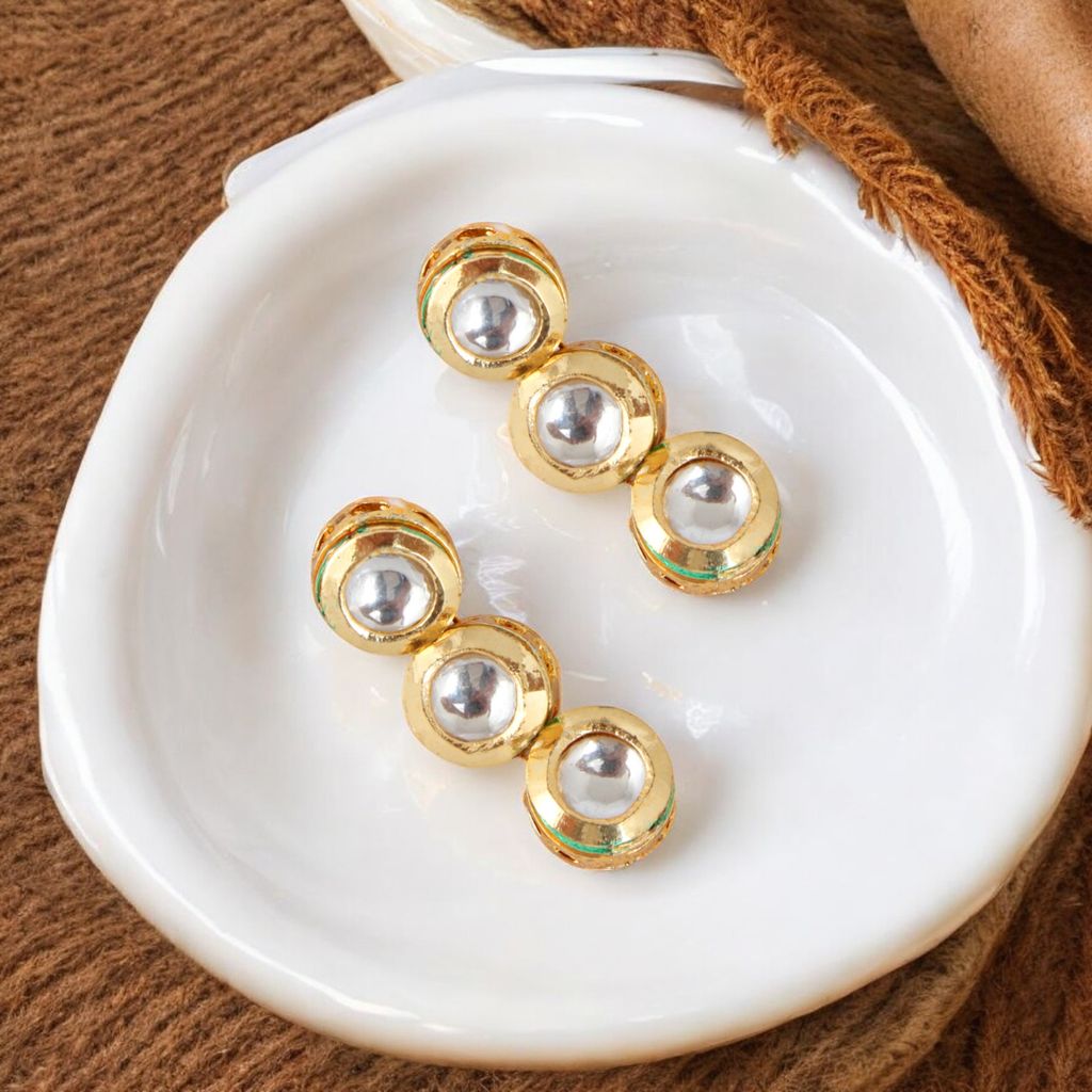 LUCKY JEWELLERY Back Meenakari 18K Gold Plated White color Uncut One Line Round Kundan Stone Necklace Set with Earrings Women & Girls (393-J5SK-1903)