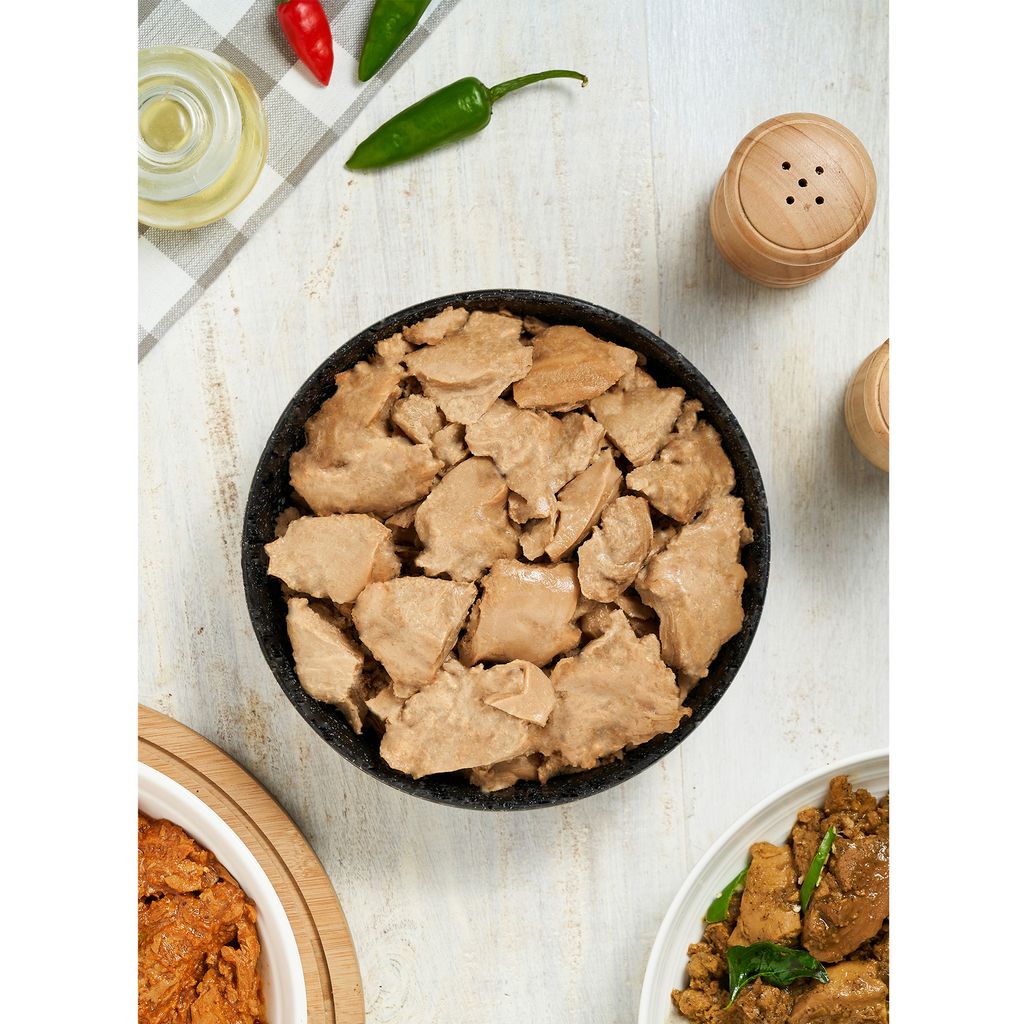 Greenmeat Curry Cuts | Plant based & Vegetarian Meat Substitute | Easy to Cook | 240g