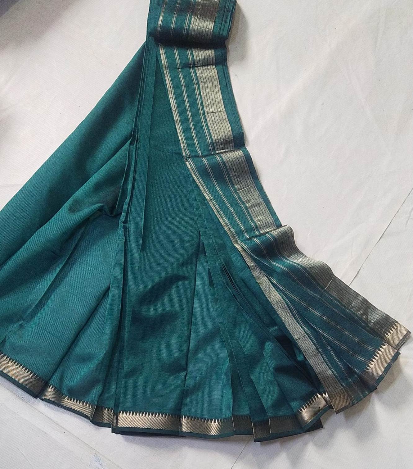 Green Cotton Saree With Golden Zari Border