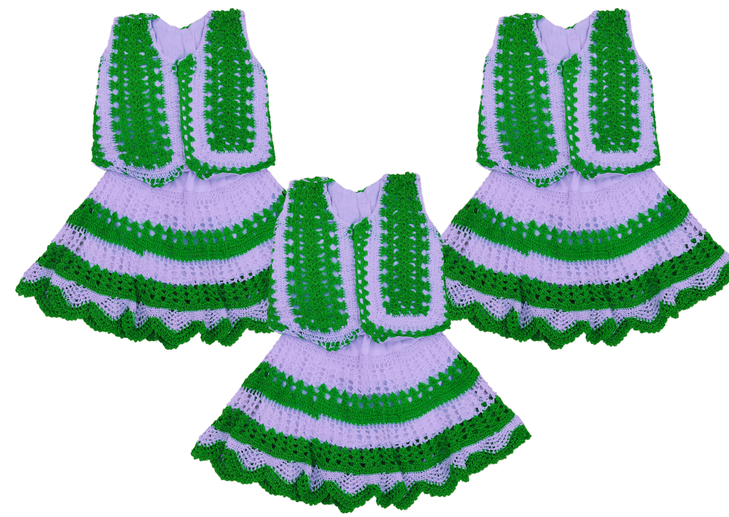 Handmade crochet baby girl's vest and skirt set (White & Parrot Green)