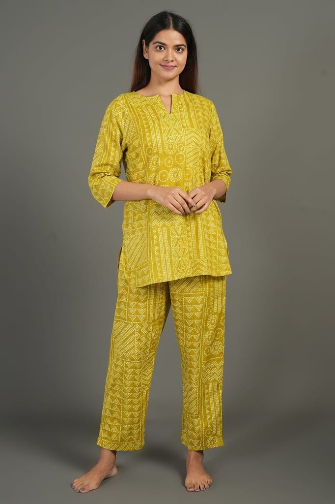 Chic Women Women's Blue Jaipuri Print Cotton Kurta and Pant Loungewear Set 2025 at ShopCircuit |