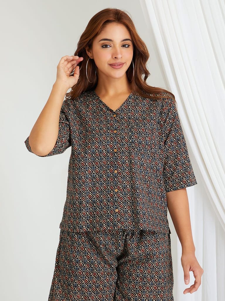 Modern Women BREATHABLES Women Cotton Printed Loungewear Top and Shorts Co-ord Set 3/4 Sleeve V 