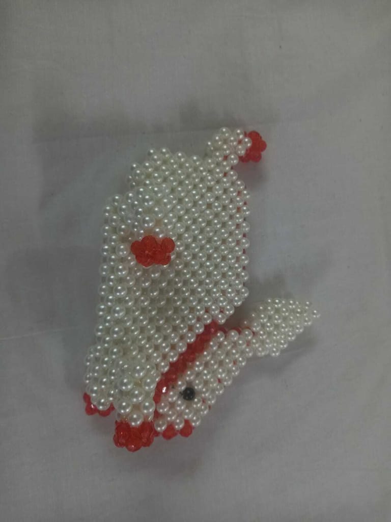 Cute 3D Cartoon Animal Shape Beaded Brooch Pin Badge Handmade Pearl Rabbit Brooch