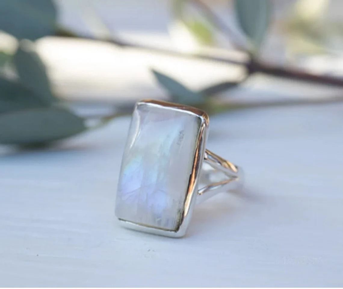  925 Sterling Silver Ring with Genuine Moonstone