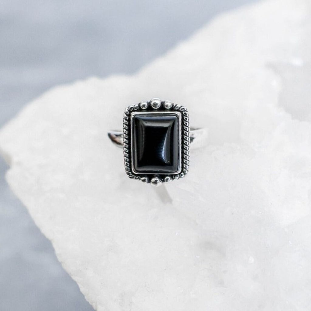 Sophisticated Women Sterling Silver Black Onyx Ring 2025 at ShopCircuit | ONDC