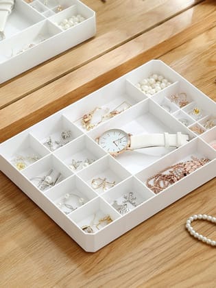 Market99 Makeup Organizer For Rings Earrings Necklaces