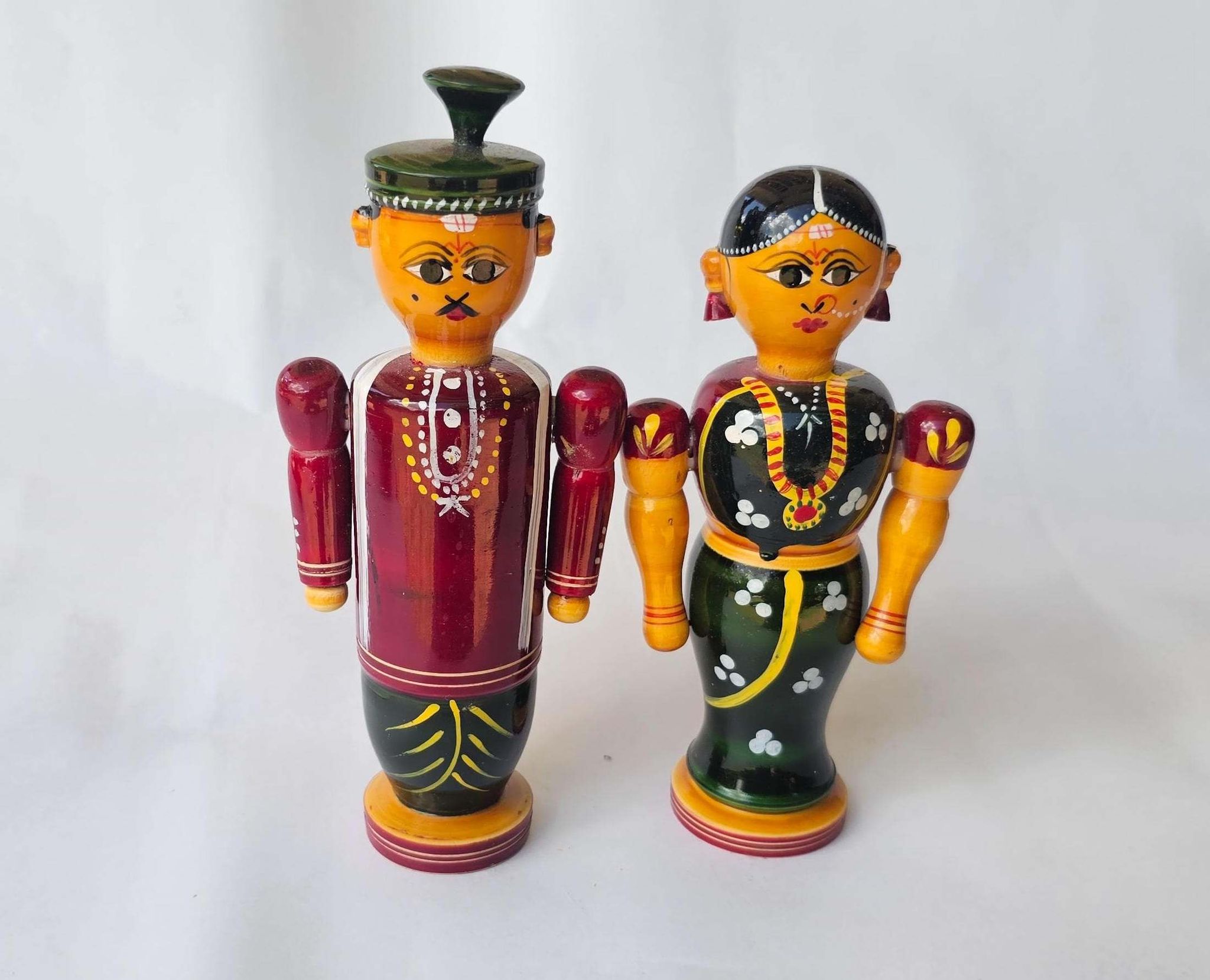 Lakka Made Indian Traditional Couple Toys