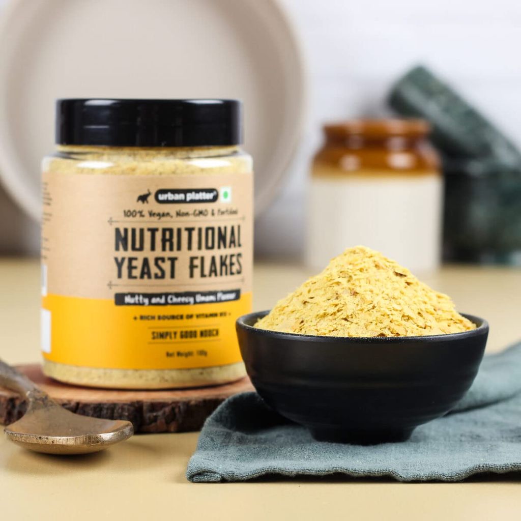 Urban Platter Nutritional Yeast Flakes, 100g [Good Source of B-Vitamins| Gluten Free| Nutty and Cheesy Tasting Nooch | Perfect for Vegetarians | Seasoning]