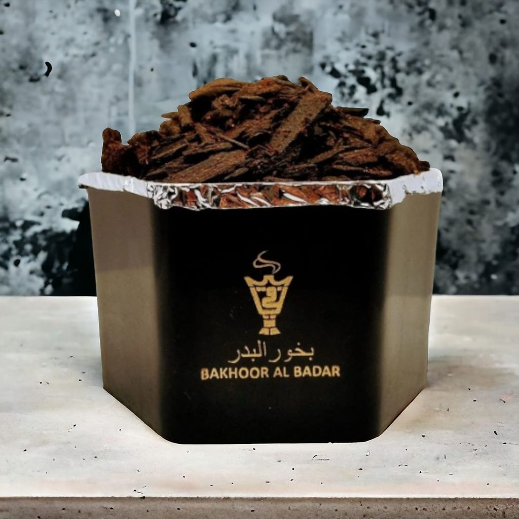 ALNAQI Bakhoor Badar-50gms| Perfect for Pooja and Relaxation| Made in India | rich sandalwood, Natural Wood Chips for Home & Office, Fresh & Soothing Fragrance |