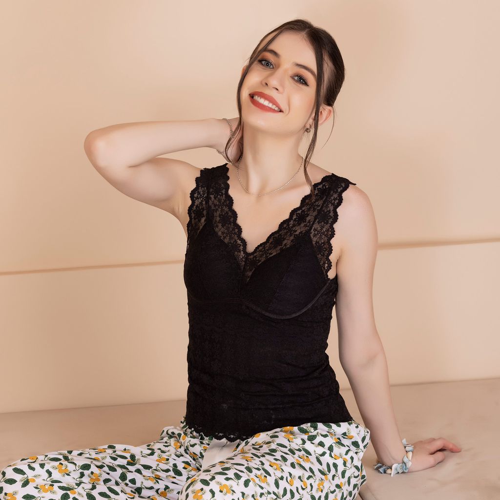 Full Lacy Sexy Transaparent Camisole With Lightly Padded