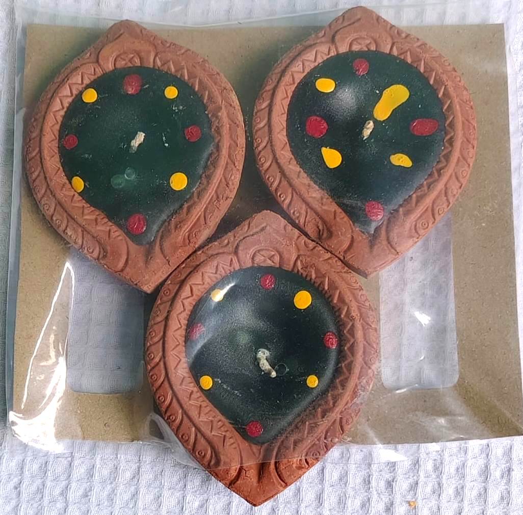 Clay Diya Candle (Set of 3)