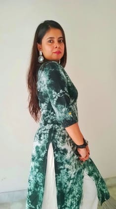 Handdyed Bandhani Kurta for Women