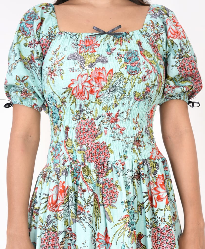 Chic Women Women's Floral Print Smocked Waist Maxi Dress 2025 at ShopCircuit | ONDC