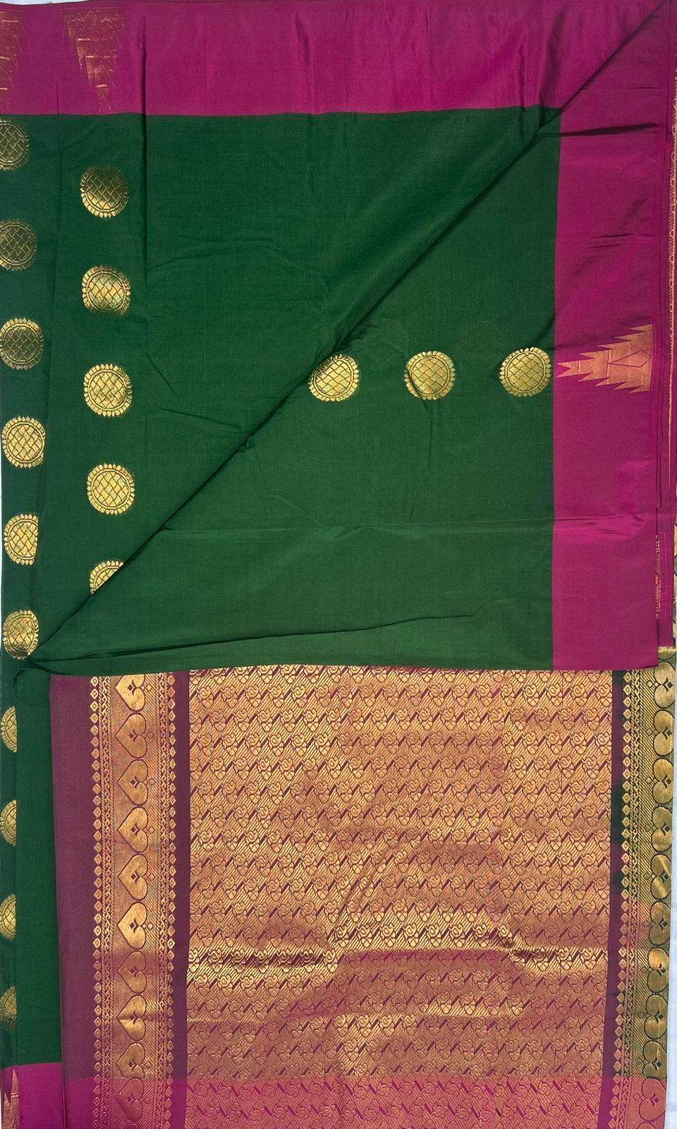  Green and Pink Kanjivaram Silk Saree With Blouse Piece