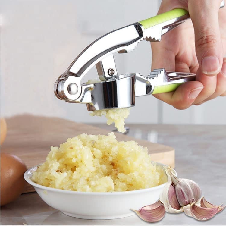 Shanaya Stainless Steel Garlic Press Quick Hand Squeeze Manual Garlic Ginger Presser Crusher Masher Pack of 1.