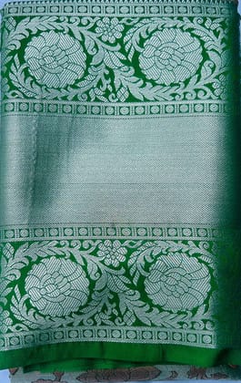 Green Banarasi Silk Saree With Silver Zari Work Green Banarasi Silk Saree With Silver Zari Work