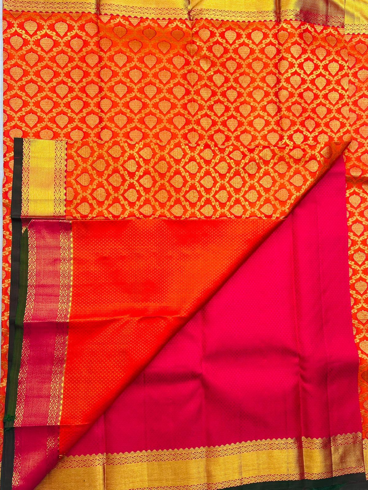  Red and Pink Kanjivaram Silk Saree With Blouse