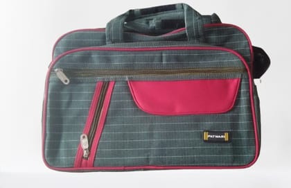 PRUDHVI BAGS - Unisex Green and Red Striped OFFICE FILES Bag with Adjustable Shoulder Strap PRUDHVI BAGS - Unisex Green and Red Striped OFFICE FILES Bag with Adjustable Shoulder Strap