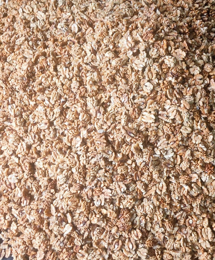 Milky white Kashmiri walnut without shell fully dry in vacuum pack (full white lite half Akhrot giri)1kg