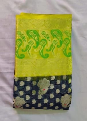 Yellow and Black Saree with Elephant and Floral Print Yellow and Black Saree with Elephant and Floral Print