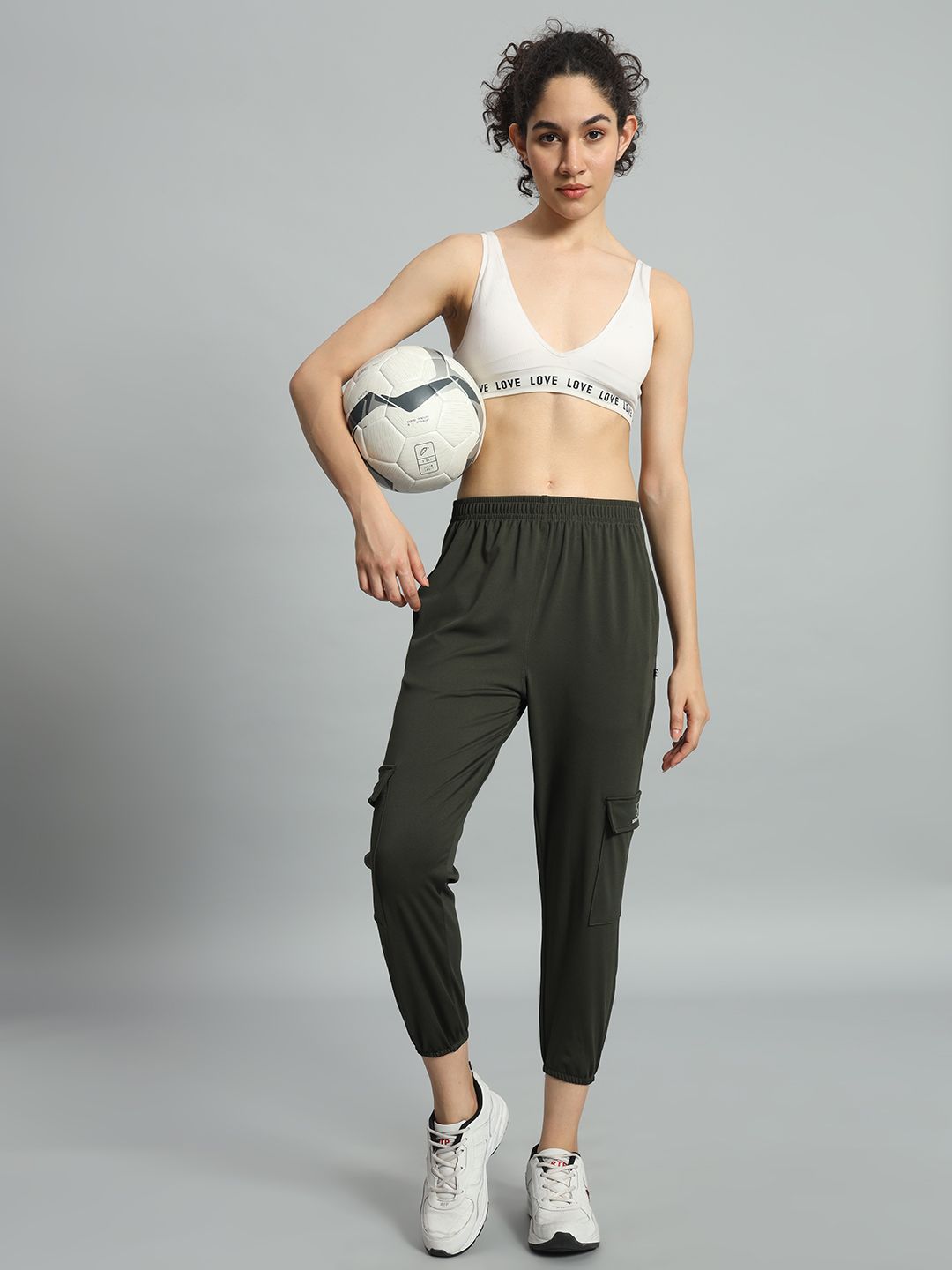 SavvyXwear Women's green trouser (sports wear/gym wear)