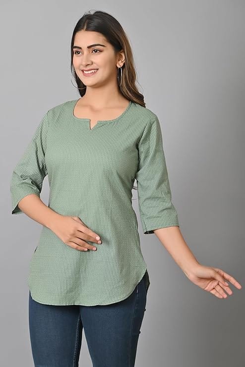 Latest Women Women's Casual 3/4 Sleeve Round Neck Green Printed Straight Kurta 2025 at ShopCircu