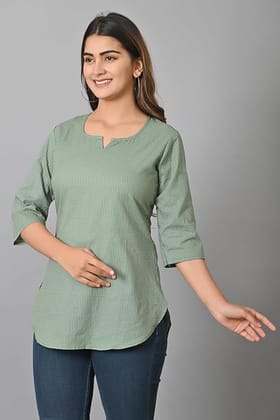 Women's Casual 3/4 Sleeve Round Neck Green Printed Straight Kurta Women's Casual 3/4 Sleeve Round Neck Green Printed Straight Kurta