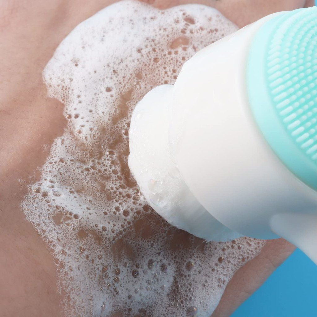 WUGO::Silicone Manual Dual Face Wash Brush for Deep Pore Exfoliate Massager, Scrub Brush for Gentle Exfoliating, Deep Pore Cleansing Use For Women.