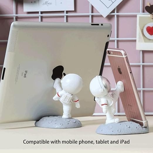 KIT & CO Phone Holder - Spaceman Mobile Phone Stand - Cool Fun 3D Cartoon Design Phone Holder - Cute Funny Smartphone Holder Bracket for Desk Compatible Home Office