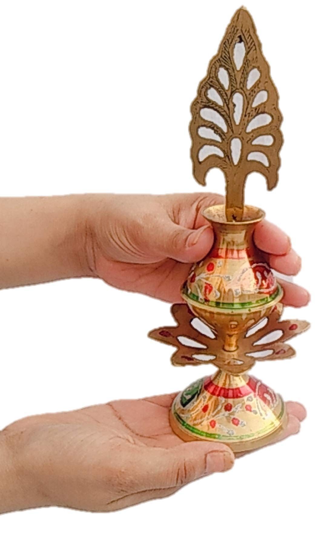 Mii Art Antique mughal Design Brass item,pital ki surmedani with 2 packed bareilly special surma(Color-Golden)(Material-Brass)(size-24cm,large) Pack of 1pcs.