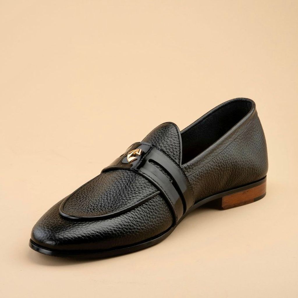 Best Men Belgians - Signature Logo edition 2025 at ShopCircuit | ONDC