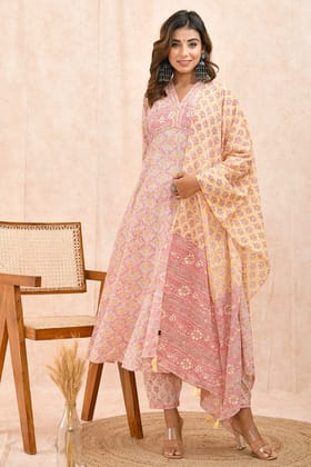 Peach Puff Organic Mulmul Dupatta