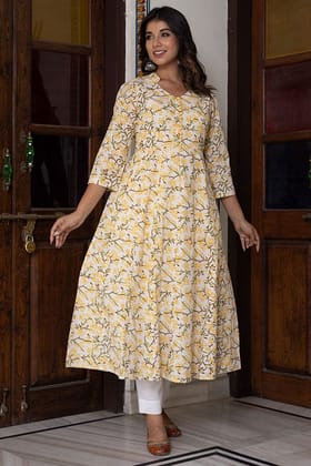 Yellow Organic Cotton Anarkali Kurta with Pockets Yellow Organic Cotton Anarkali Kurta with Pockets