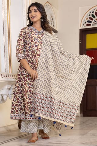 White Yellow Organic Mulmul Dupatta main image 0