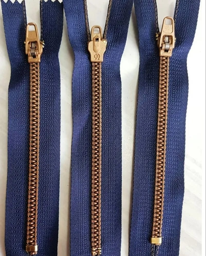 Combo of 5 Jeans Zip,5 Jeans Buttons ,2 Jeans Threads