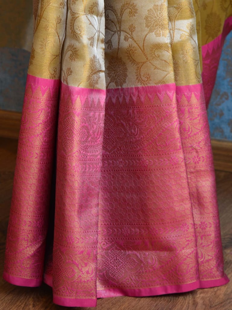 Banarasi Tissue Brocade Silk Saree With Stylish Border