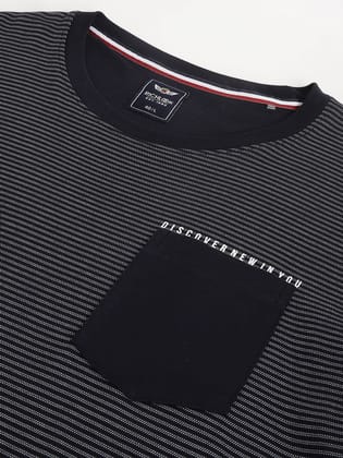 Men Navy Regular Fit Crew Neck Neck T-Shirt Men Navy Regular Fit Crew Neck Neck T-Shirt