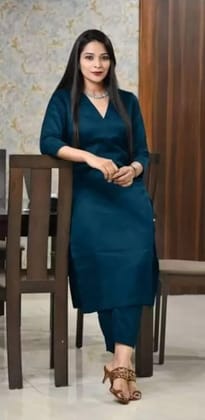 Women's Rayon Embroidered Straight Kurta Pant Set Women's Rayon Embroidered Straight Kurta Pant Set