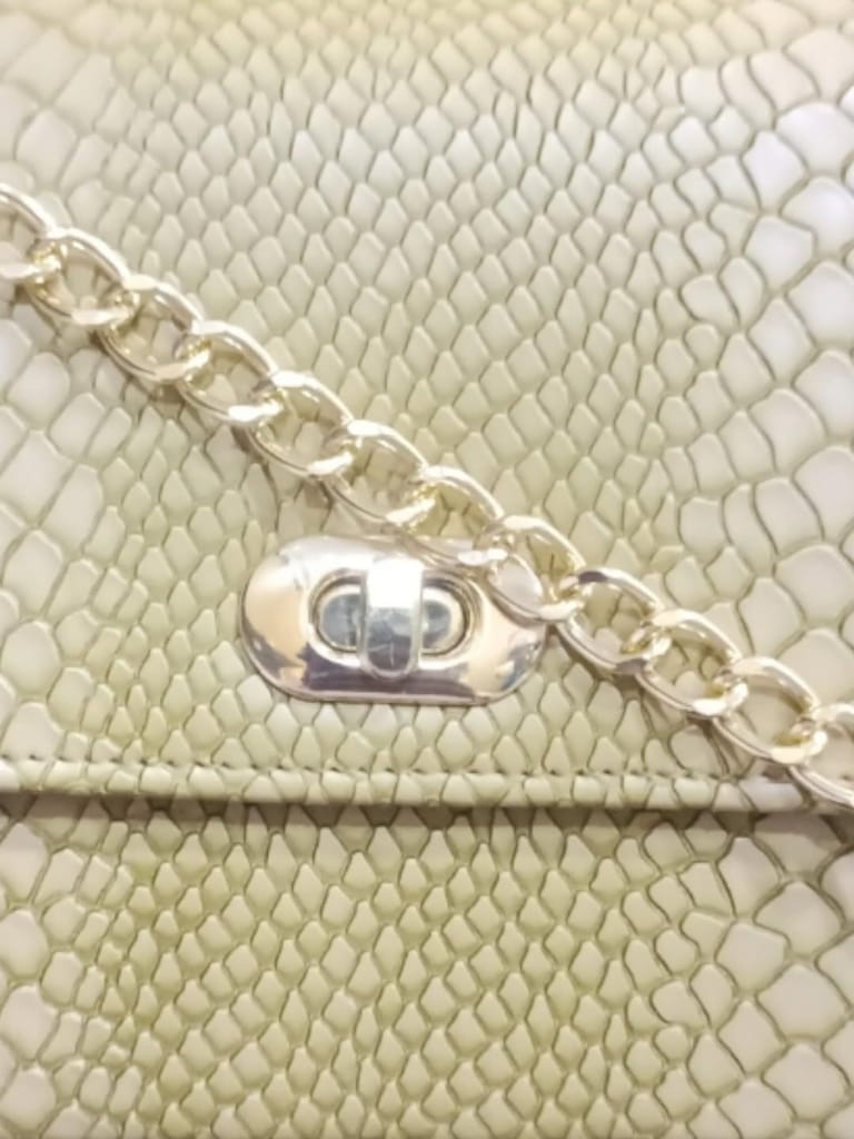 Vdesi Croco Sling Bag