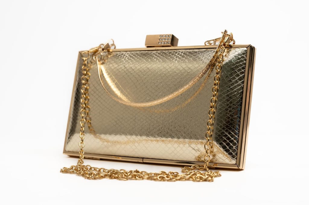 Vdesi Glimmering Gold Clutch
