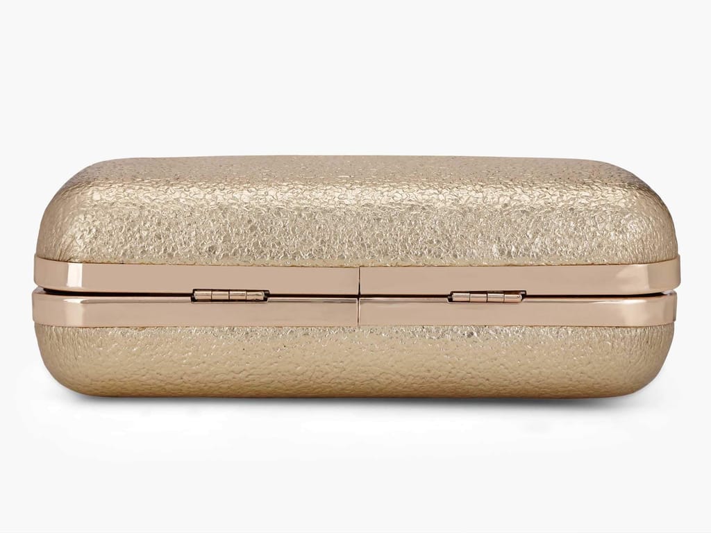 Vdesi Base Flower Lock Clutch