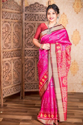 Orissa Khandua Silk Saree with Tie/Dye Technique - Atulya Karigari Orissa Khandua Silk Saree with Tie/Dye Technique - Atulya Karigari