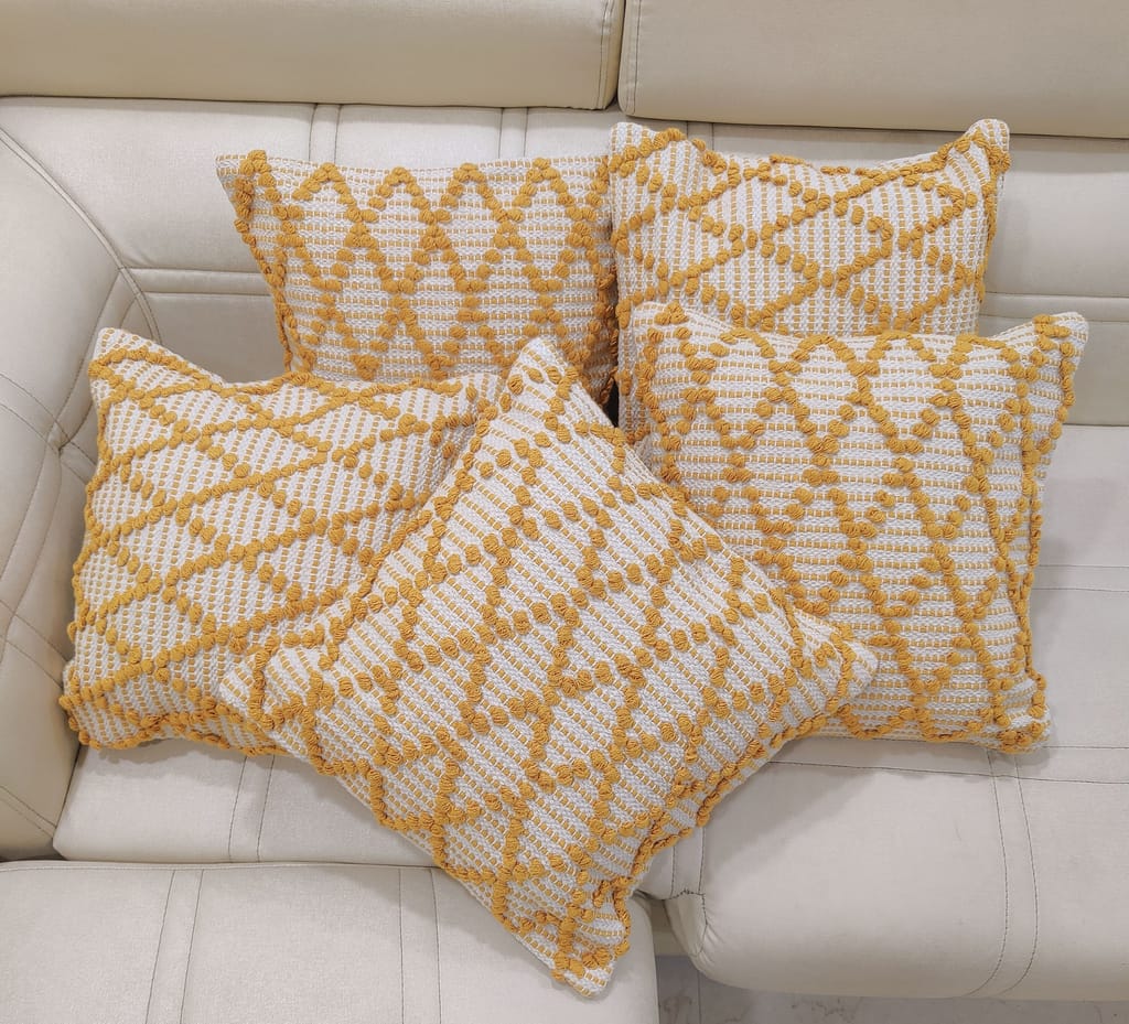 BulkySanta handtufted Cotton Cushion Covers for Sofa, 16 in x 16 in (Diamond Yellow)
