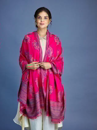 Angular Carpet Shawl